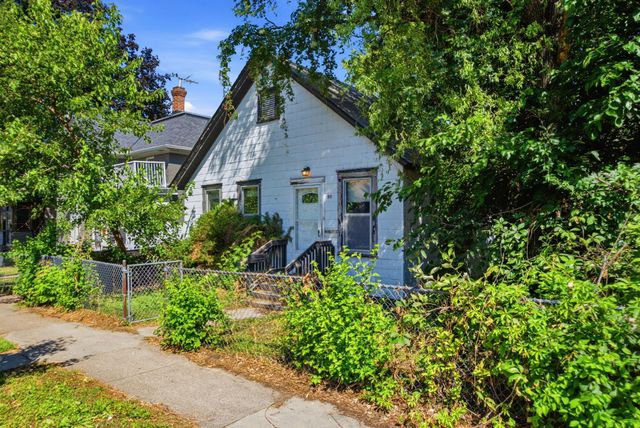 99 Lawson Avenue W, Saint Paul, MN 55117