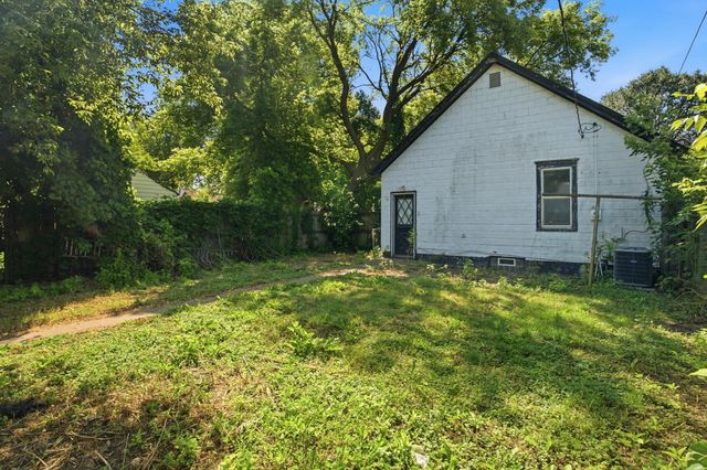 99 Lawson Avenue W, Saint Paul, MN 55117