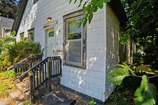 99 Lawson Avenue W, Saint Paul, MN 55117