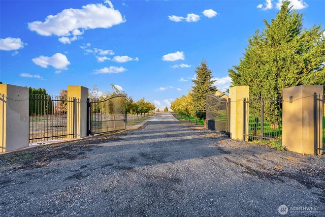 17408 Road 5.2 NW, Quincy, WA 98848