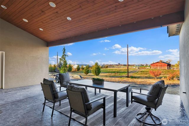 17408 Road 5.2 NW, Quincy, WA 98848