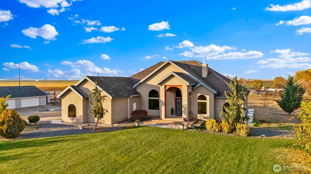 17408 Road 5.2 NW, Quincy, WA 98848