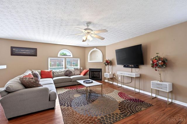 4500 Park Place, St Bernard, OH 45217