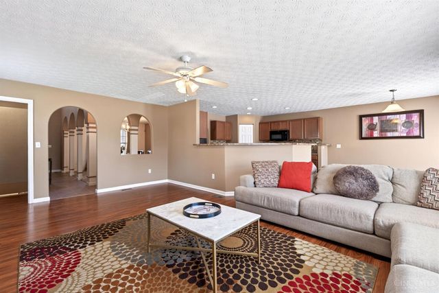 4500 Park Place, St Bernard, OH 45217