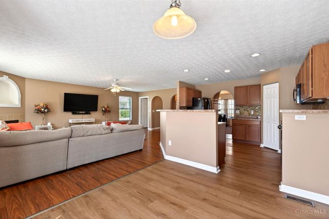4500 Park Place, St Bernard, OH 45217