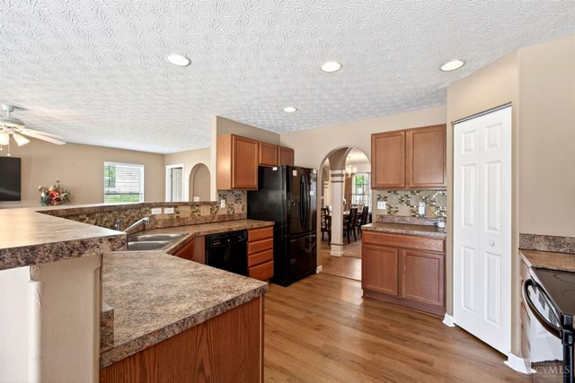4500 Park Place, St Bernard, OH 45217