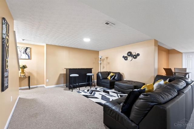 4500 Park Place, St Bernard, OH 45217