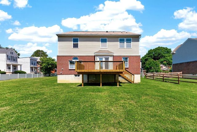 4500 Park Place, St Bernard, OH 45217