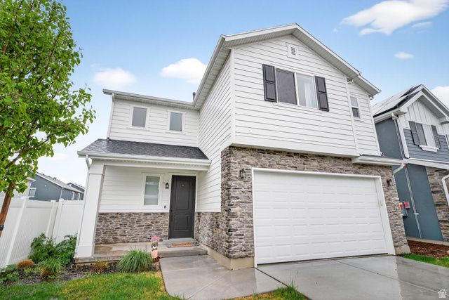 1935 W PARKVIEW DR, Syracuse, UT 84075