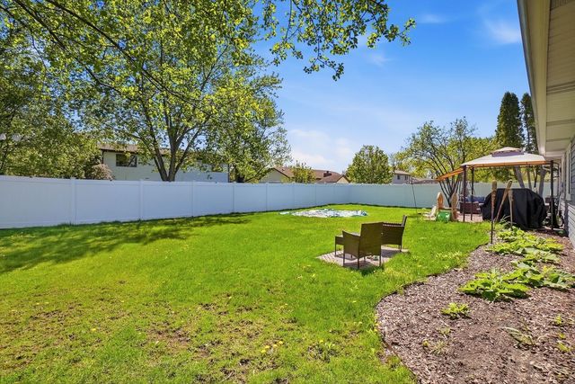 3895 Clipper Drive, Hanover Park, IL 60133