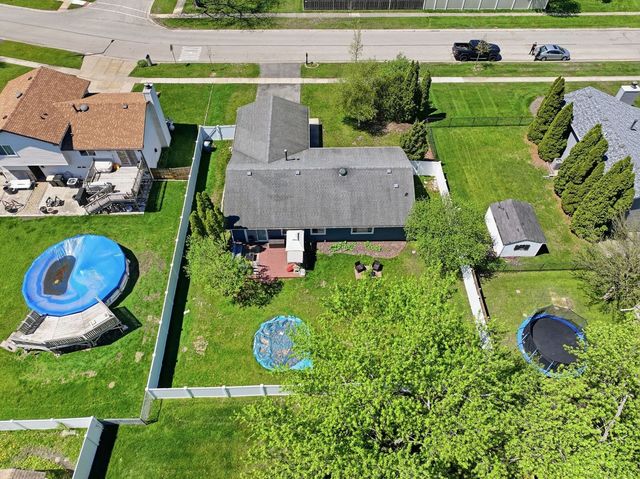 3895 Clipper Drive, Hanover Park, IL 60133