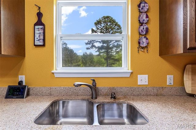 8007 Engleford Road, Dittmer, MO 63023