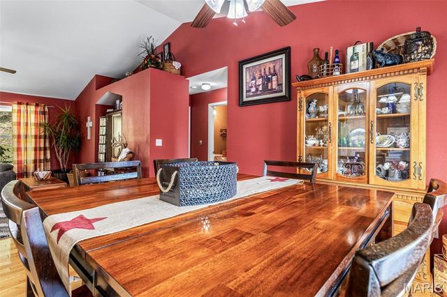 8007 Engleford Road, Dittmer, MO 63023