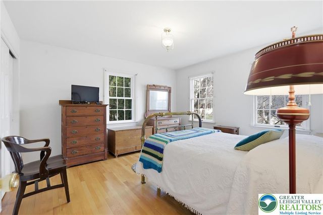 59 West High Street, Nazareth Boro, PA 18064