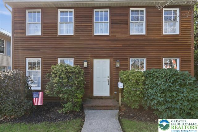 59 West High Street, Nazareth Boro, PA 18064