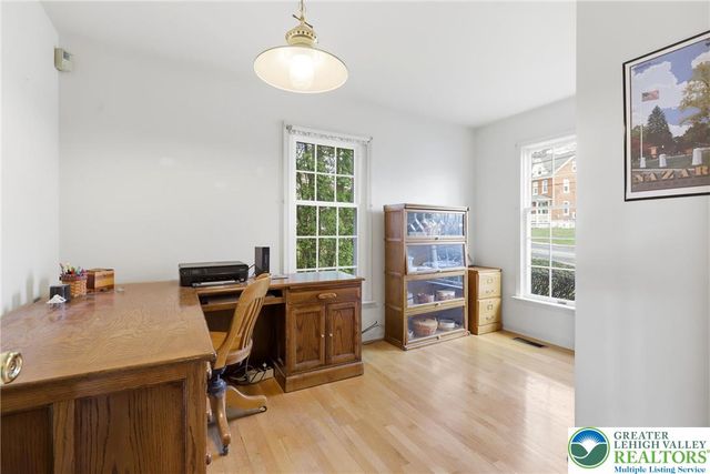 59 West High Street, Nazareth Boro, PA 18064