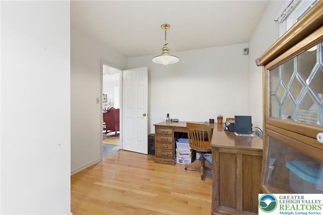 59 West High Street, Nazareth Boro, PA 18064