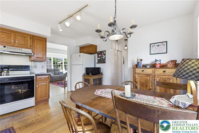 59 West High Street, Nazareth Boro, PA 18064