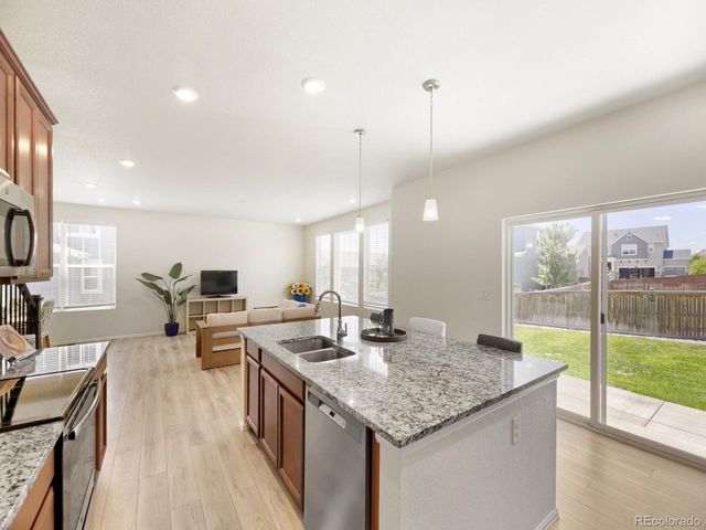 1071 Black Saddle St, Elizabeth, CO 80107
