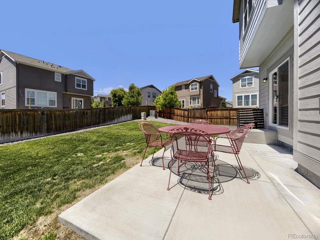 1071 Black Saddle St, Elizabeth, CO 80107