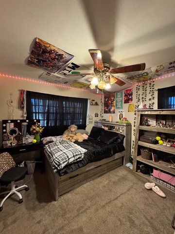 915 E 9th St, Colorado City, TX 79512