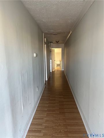 1607 W Cary St, Richmond, VA 23220