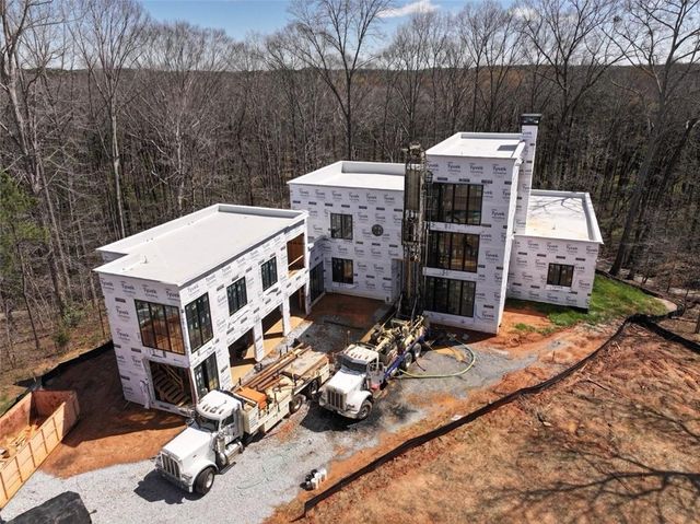 140 Reed Way, Fayetteville, GA 30214