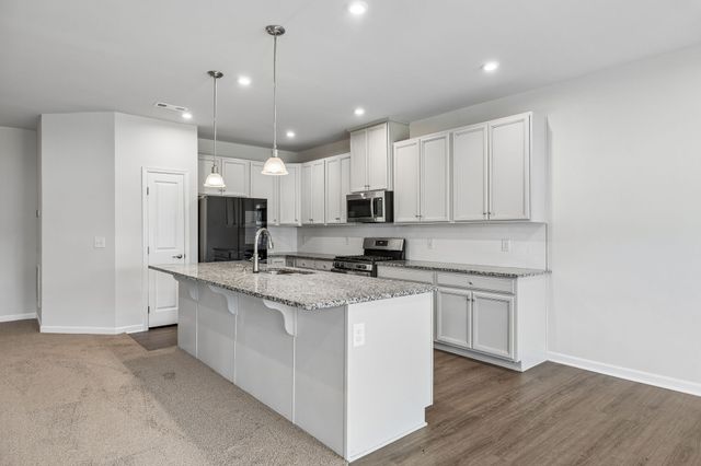 308 Grassy Glen Dr, Gallatin, TN 37066