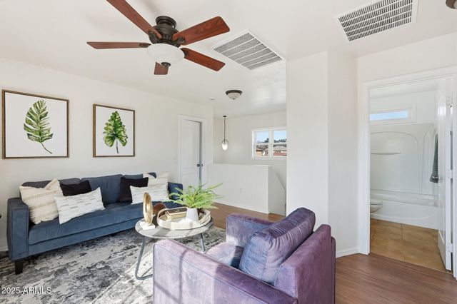 17262 W TARA Lane, Surprise, AZ 85388