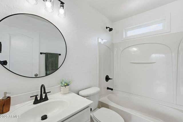 17262 W TARA Lane, Surprise, AZ 85388