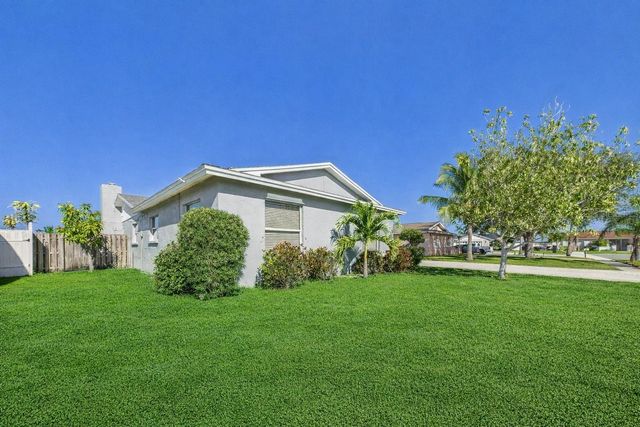 470 SUNDORO COURT, Merritt Island, FL 32953