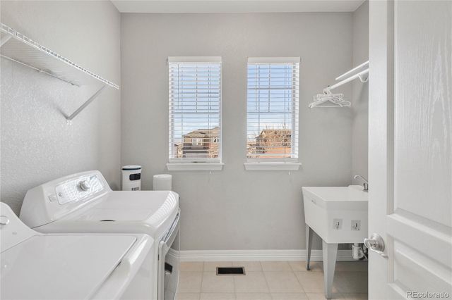 16554 Prospect Lane, Broomfield, CO 80023