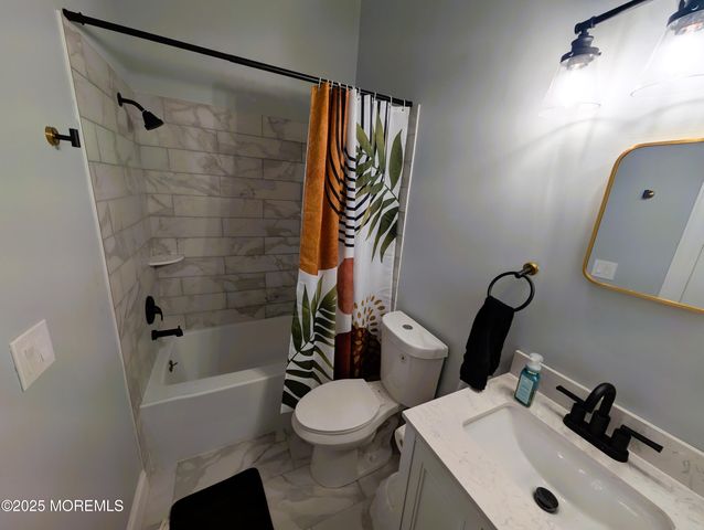 101 Begonia Court, Jackson, NJ 08527