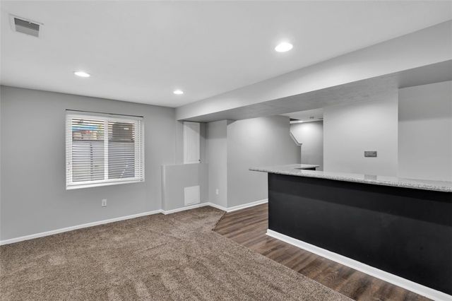 1113 Towervue Dr, Baldwin Boro, PA 15227