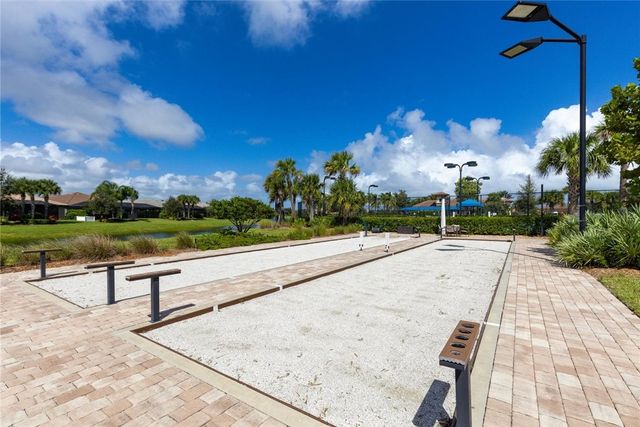 4313 Beauty Leaf Circle, Vero Beach, FL 32967