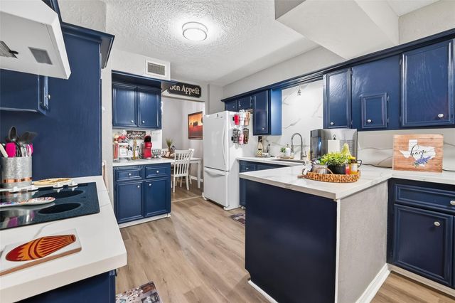 53 Wellington Park, Baytown, TX 77520