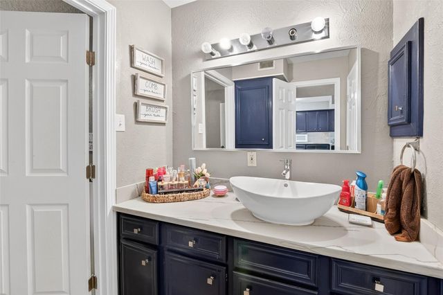 53 Wellington Park, Baytown, TX 77520