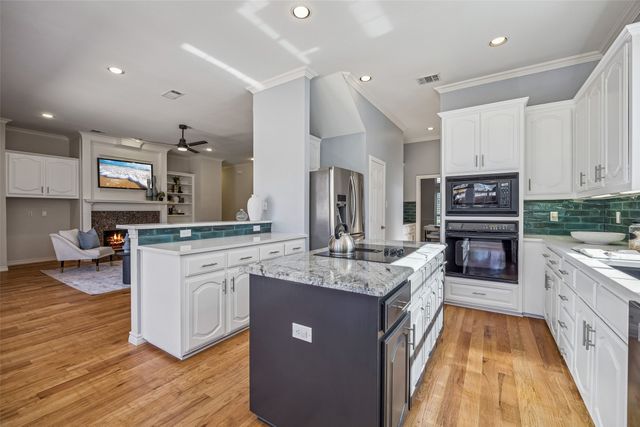 3703 Trailwood Drive, Richardson, TX 75082