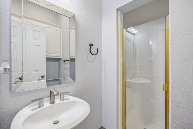 3703 Trailwood Drive, Richardson, TX 75082