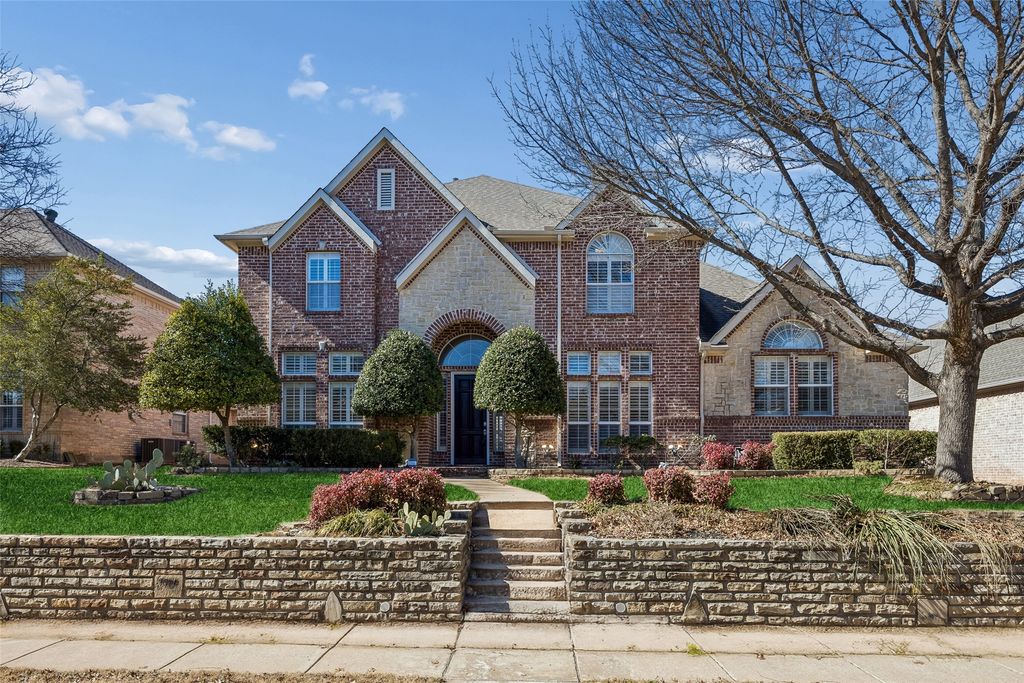 3703 Trailwood Drive, Richardson, TX 75082