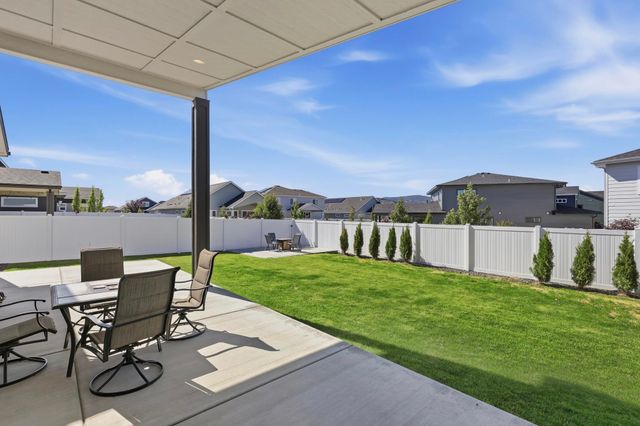 20941 E Thompson Ave, Liberty Lake, WA 99019