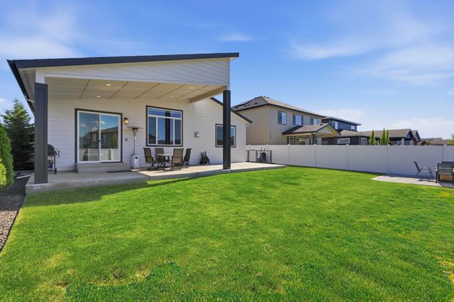 20941 E Thompson Ave, Liberty Lake, WA 99019