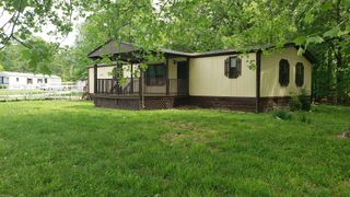1518 Armstrong Dr, Clarksville, TN 37042