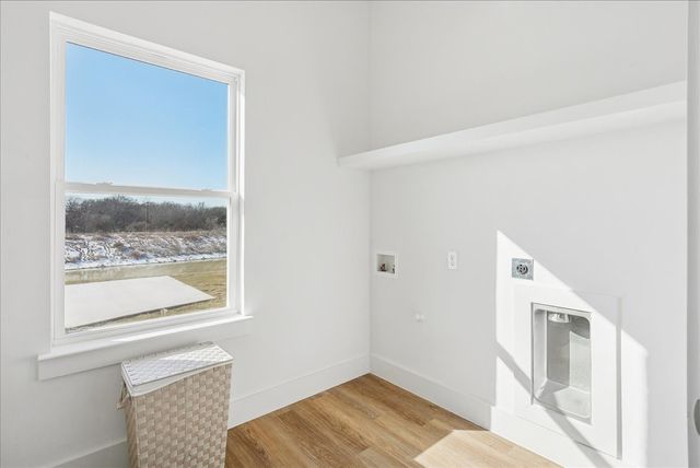 340 Slimp Bluff, Azle, TX 76020