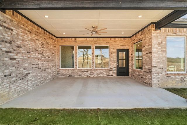 340 Slimp Bluff, Azle, TX 76020