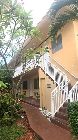 7720 Harding Ave 9, Miami Beach, FL 33141