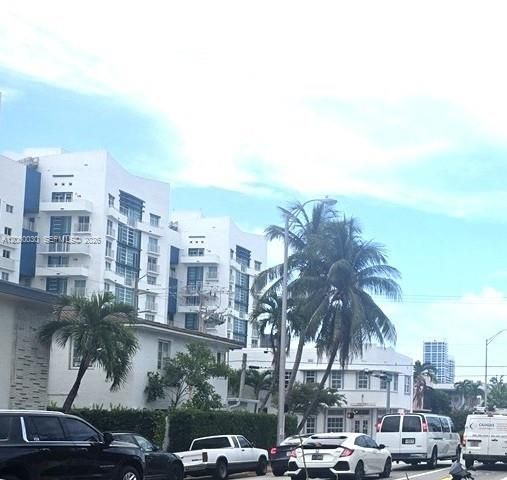 7720 Harding Ave 9, Miami Beach, FL 33141