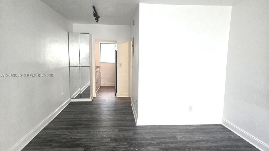 7720 Harding Ave 9, Miami Beach, FL 33141