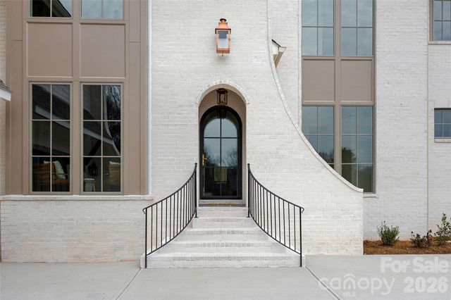 6832 Newhall Road, Charlotte, NC 28270