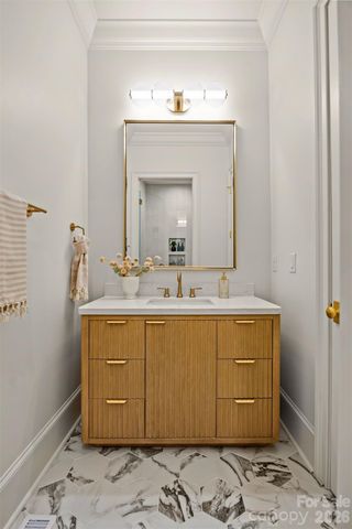 6832 Newhall Road, Charlotte, NC 28270